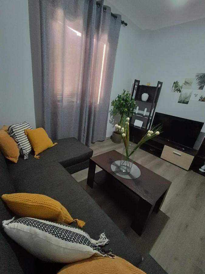 Helena'S House Apartment Ermoupoli Bagian luar foto